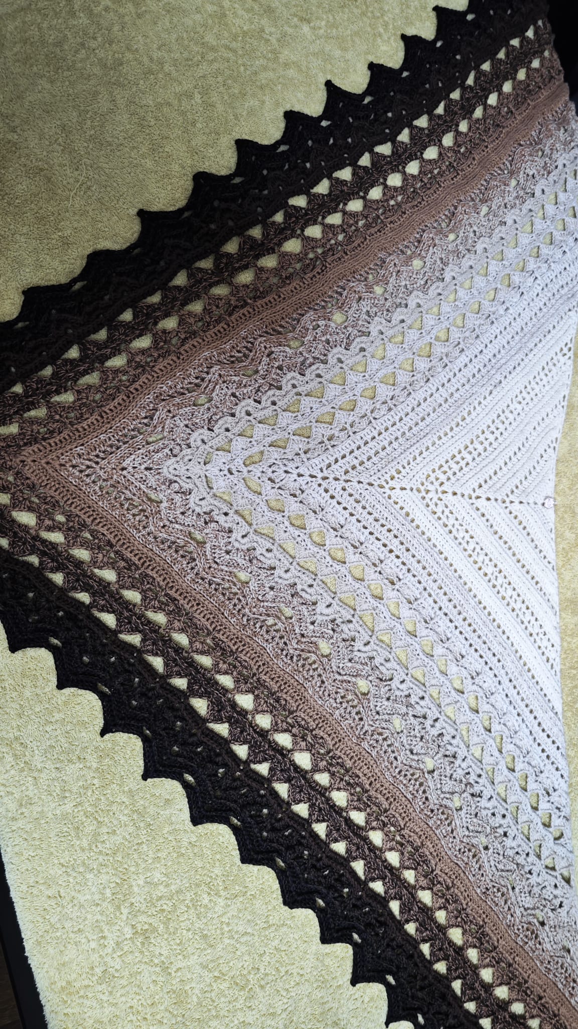 Chusta szydełkowa handmade DziergaDuszka